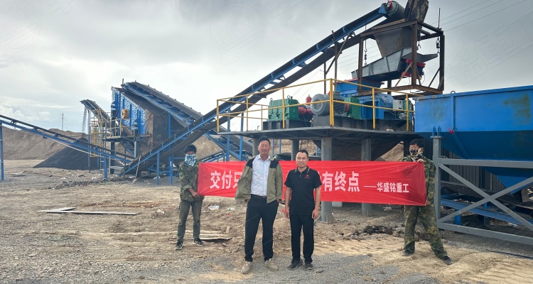 砖厂制砖用破碎机客户生产现场